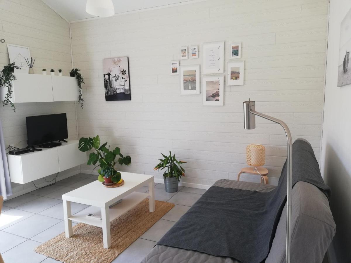 Appartement Proche Lac Et Plage Leon Exterior photo